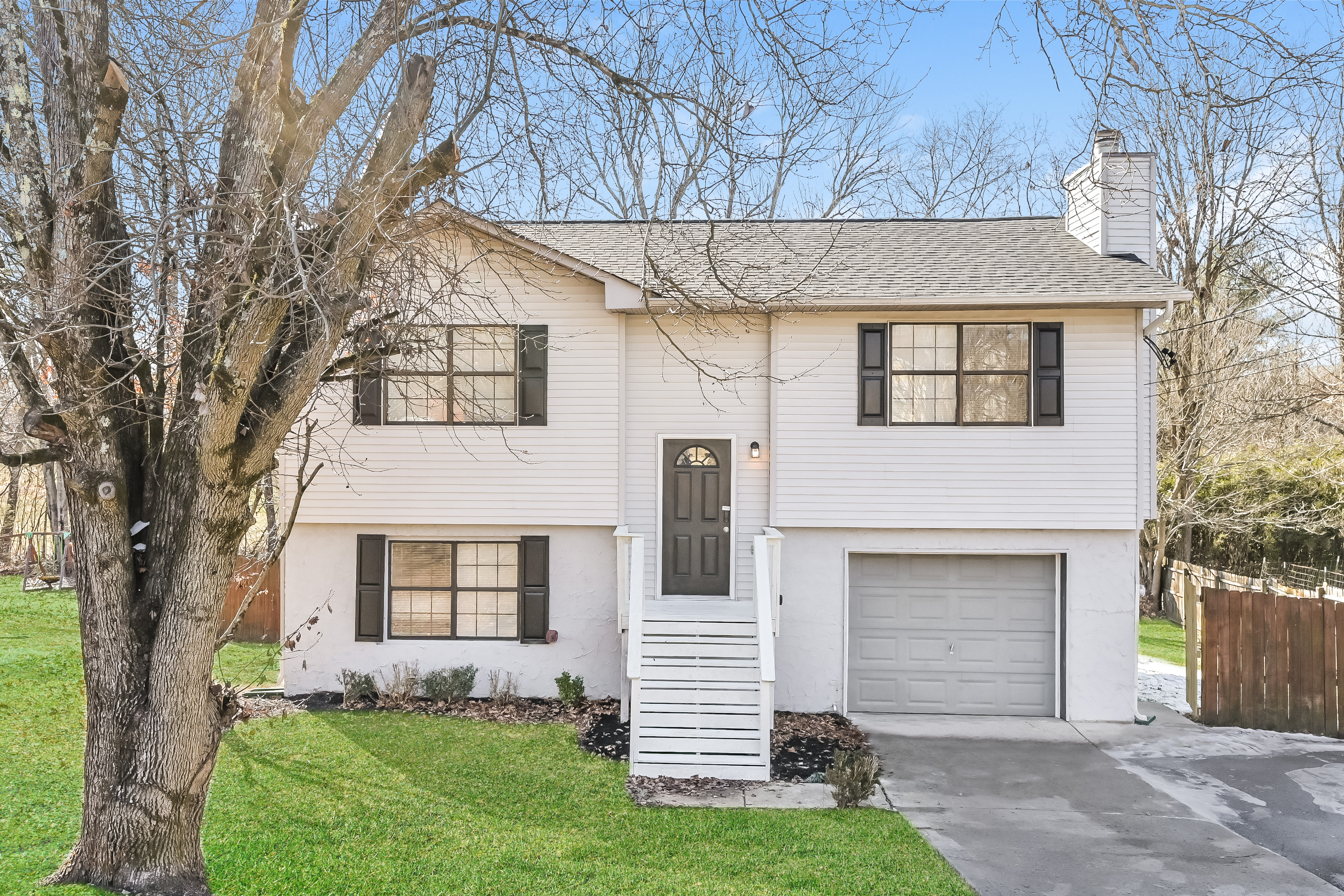 5817 Whisper Wood Rd Knoxville, TN 37918
